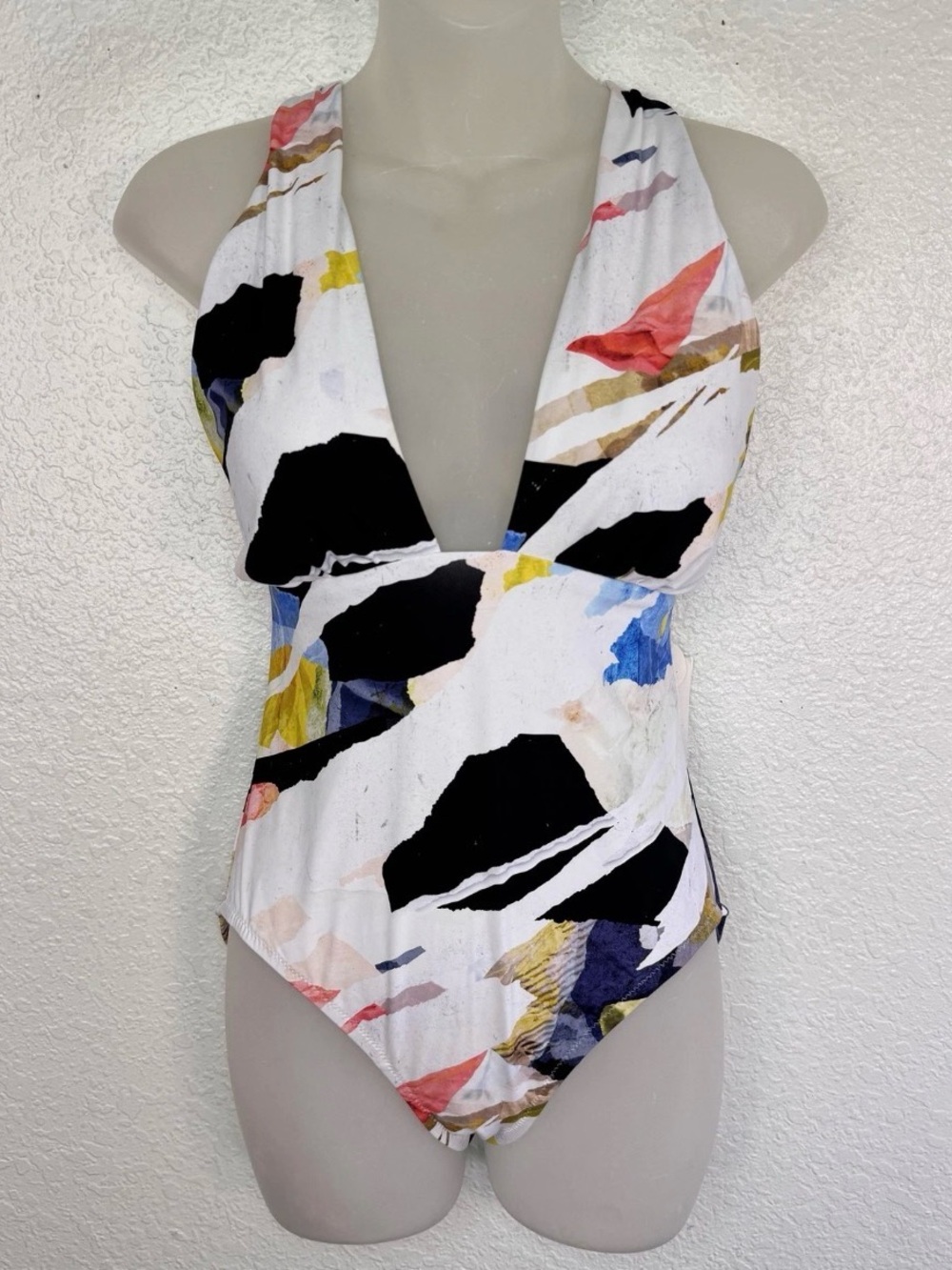 Calia by Carrie Underwood Swim New NWT Size 12 Modest